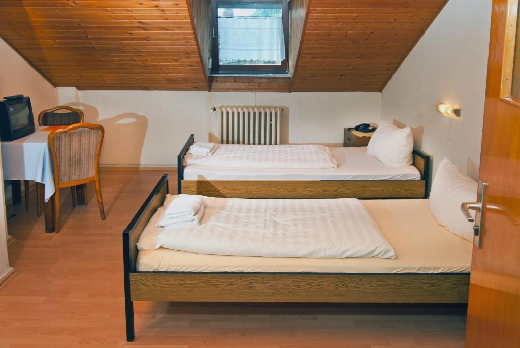 Hotel Kugel Trier Ruang foto
